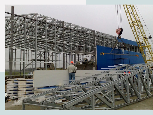 Строительство заводов в Ломоносове