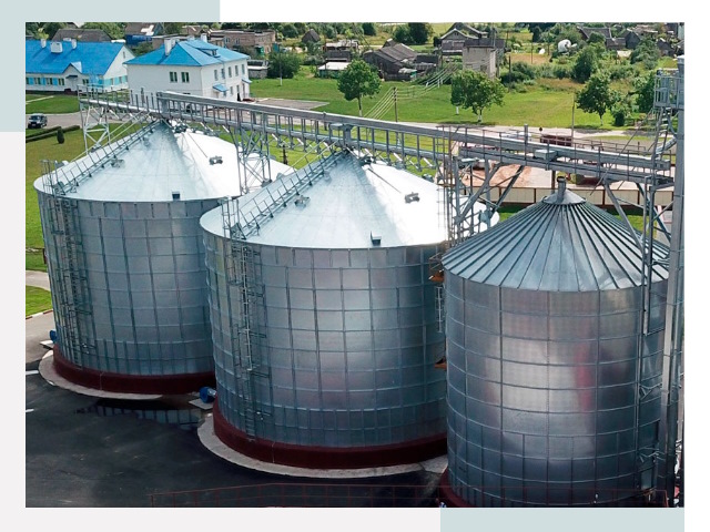 Металлические силосы в Ломоносове