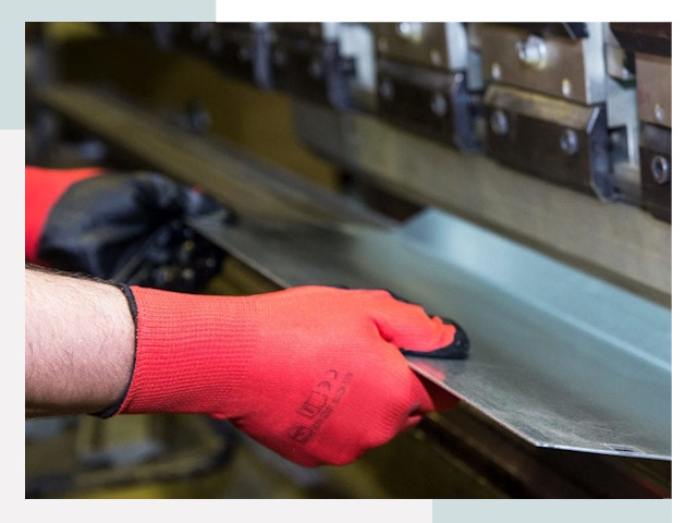 Гибка металла в Ломоносов от 615 руб. - Надёжно и быстро